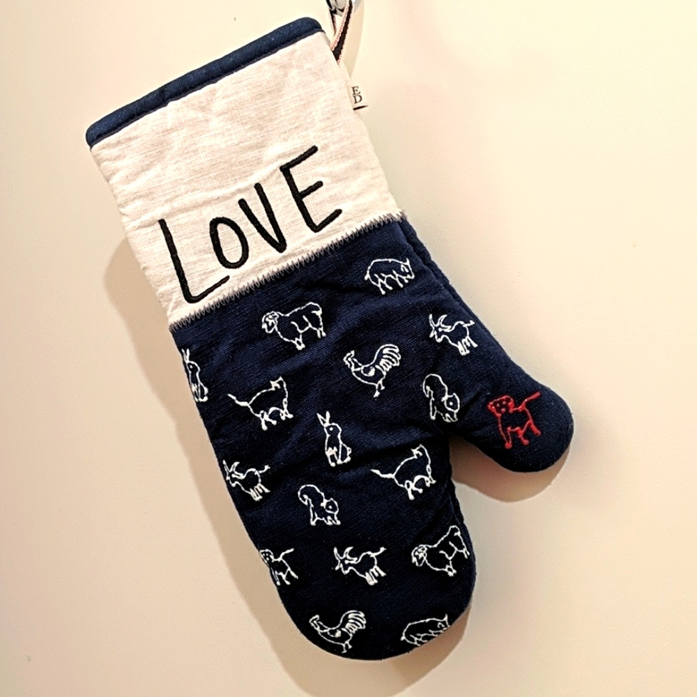 Ellen Degeneres "Love" Animal Motif Oven Mitt